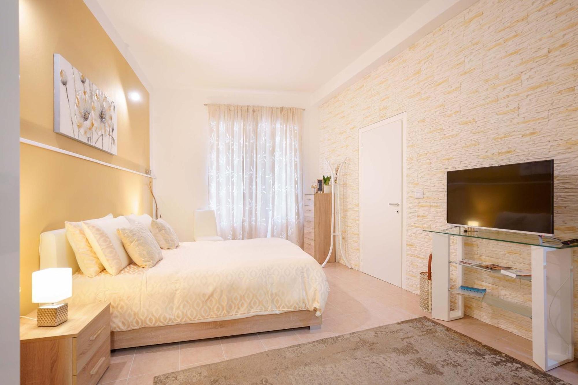 Montellino'S Suite Oro Sant'Antioco Exterior photo